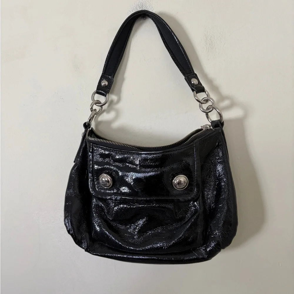 Vintage Y2K Coach mini Hobo Bag Soho Hobo Crescent Satchel Black Patent Leather - Picture 1 of 7